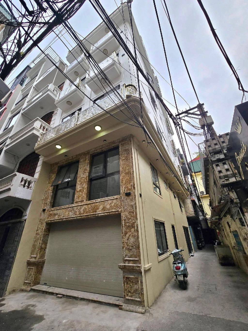 Trúc Bạch 5 Tầng Lô Góc 2 Mặt Thoáng 27.5 Tỷ Ô TÔ Sát Hồ Xây Apartment