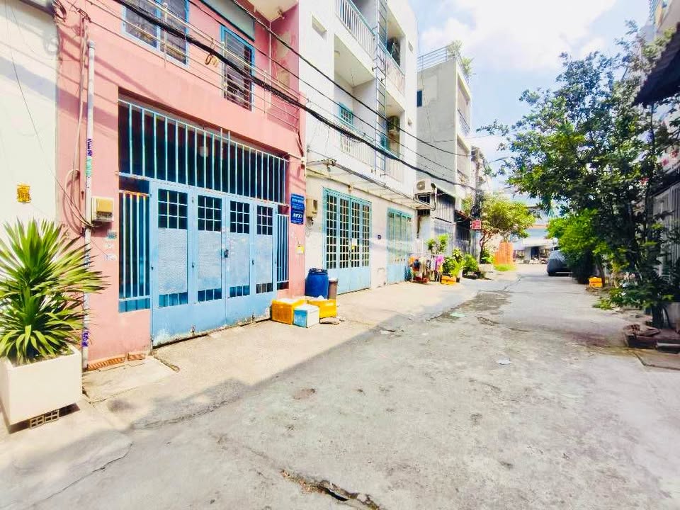SAT VÁCH TÂN BÌNH – NGAY GO TRƯỜNG CHINH – HXH THÔNG – 64M CHỈ 6.X