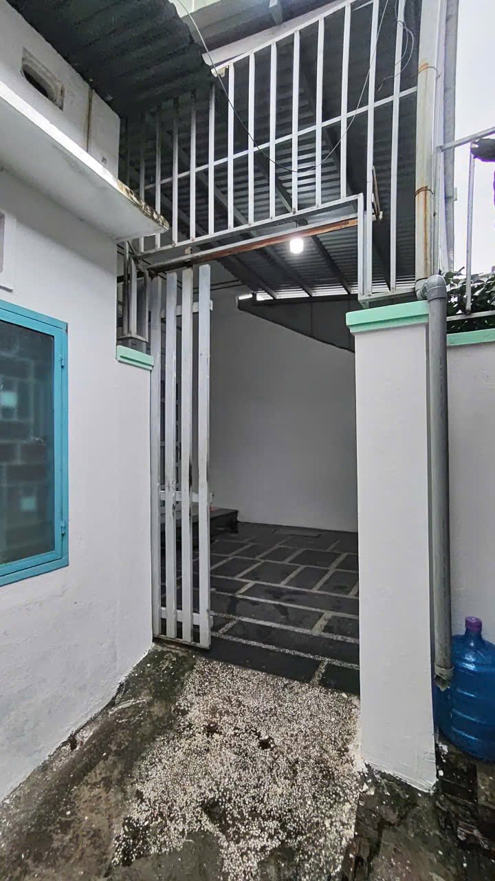 BÁN NHÀ TTTP 2 TẦNG HẺM VƯỜNG DƯƠNG PHƯỜNG NHA TRANG