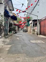 Bán gấp 69m2 đất phú thượng căn góc Ngõ ÔTô giá 12,5tỷ lh 0935628686