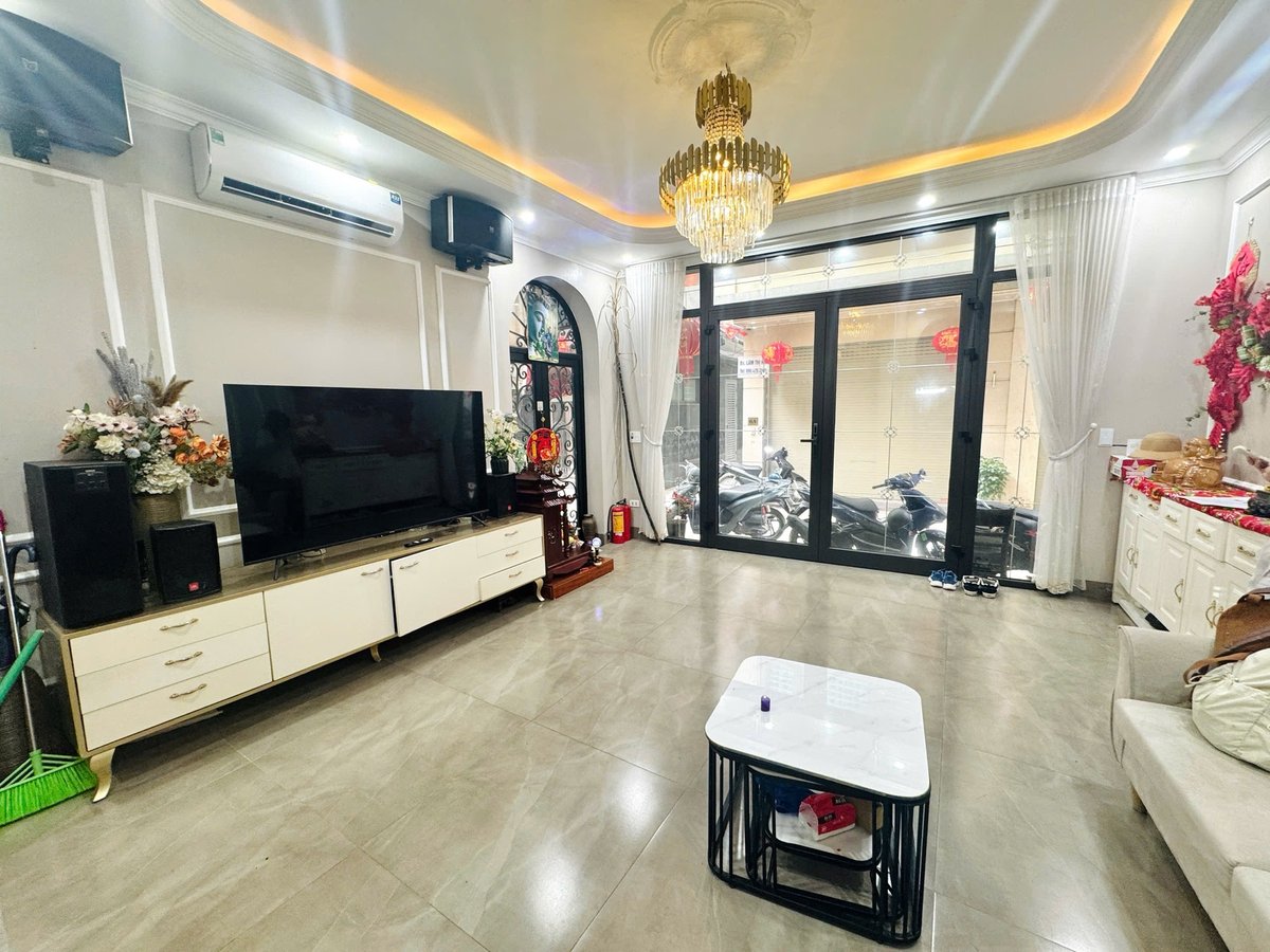 SIÊU PHẨM THÁI THỊNH, THANG MÁY, KINH DOANH, DT 33 m2x 6 TẦNG, MT4,5m, GIÁ 23 TỶ