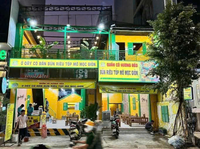 CHO THUÊ NHÀ KHƯƠNG ĐÌNH THANH XUÂN Diện tích: 150m x 3 tầng Mặt tiền: 10m