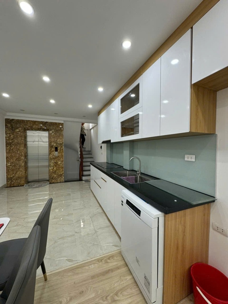 BÁN NHÀ NGÕ 66 NGỌC THỤY – LONG BIÊN GẦN PHỐ – Ô TÔ TRÁNH – THANG MÁY – FULL NỘI THẤT