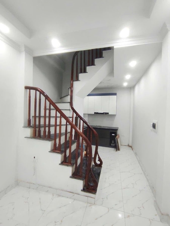 Bán Nhà Dân Xây Nhân Hòa. Thanh Xuân. DT 31m2. MT 3.1m. 5 Tầng. Giá 8.76 Tỷ.