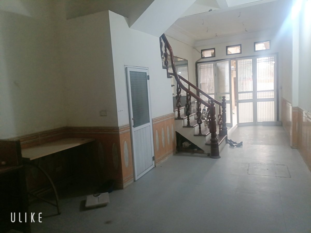 Bán Nhà Dân Xây. Linh Nam. Hoàng Mai. Ô Tô. DT 37m2. MT 4m. 5 Tầng. Giá 10.1 Tỷ