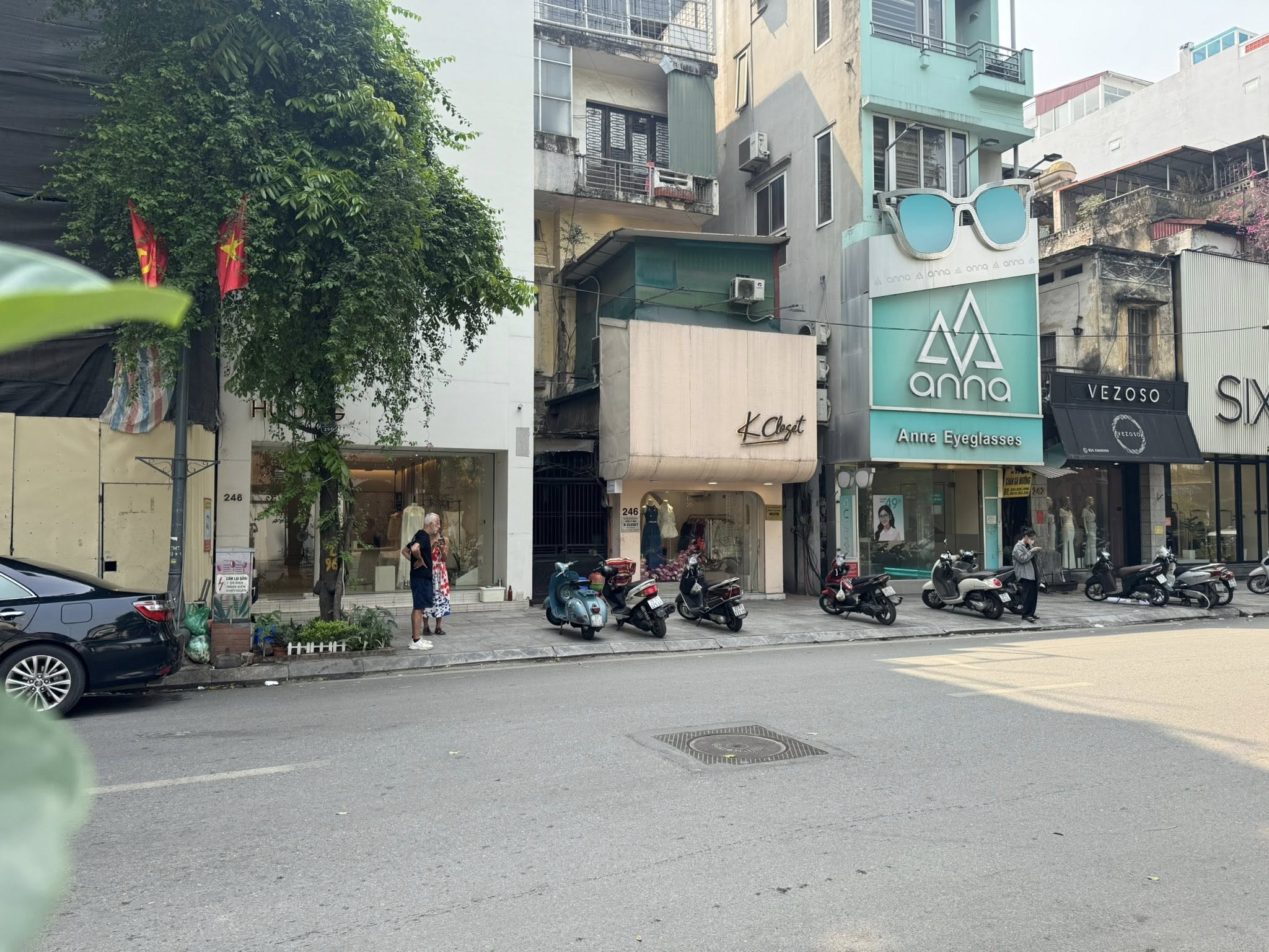 BÁN NHÀ MẶT PHỐ BÀ TRIỆU. 188M2 XÂY 6 TẦNG. THANG MÁY. KINH DOANH.