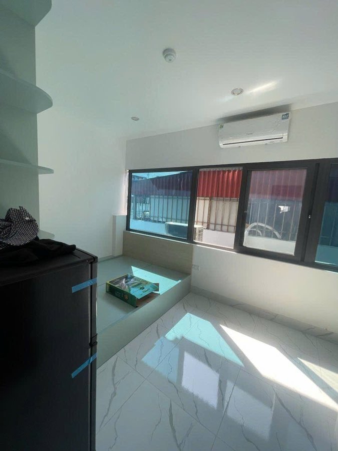Bán Nhà Chợ Khâm Thiên. Đống Đa. 7 Tầng Thang Máy. DT 85m2. MT 4.5m. Giá 18.5 Tỷ