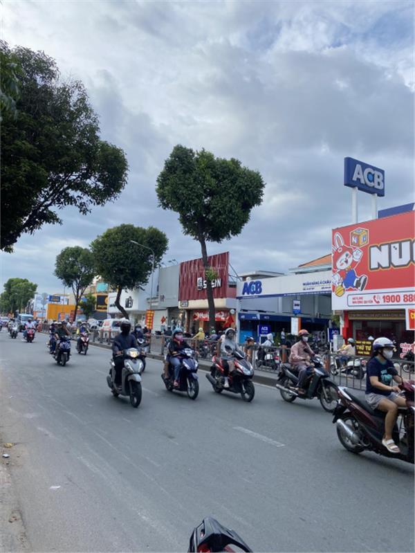 Mặt Tiền Quang Trung 4x17m cn 51m2. Đang kinh doanh coffee. Giá 9,7 tỷ