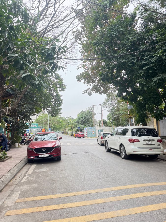 HOÀNG NHƯ TIẾP LÔ GÓC VIP Ô TÔ TRÁNH KINH DOANH ĐỈNH