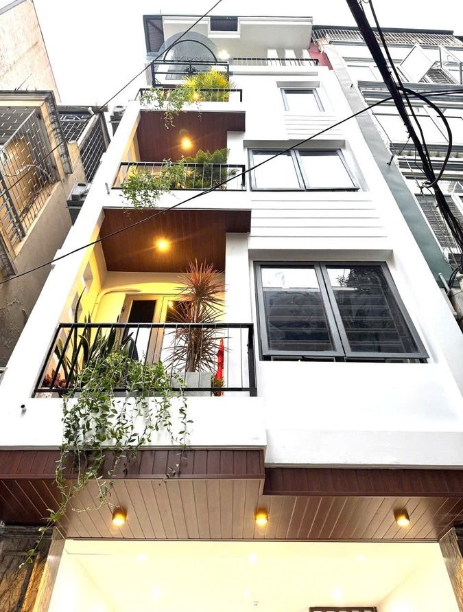 Bán nhà ngõ 1 Nghĩa Tân, Cầu Giấy, 52m2, 7 tầng, thang máy, ôtô, vỉa hè, ngõ thông, 21.7tỷ