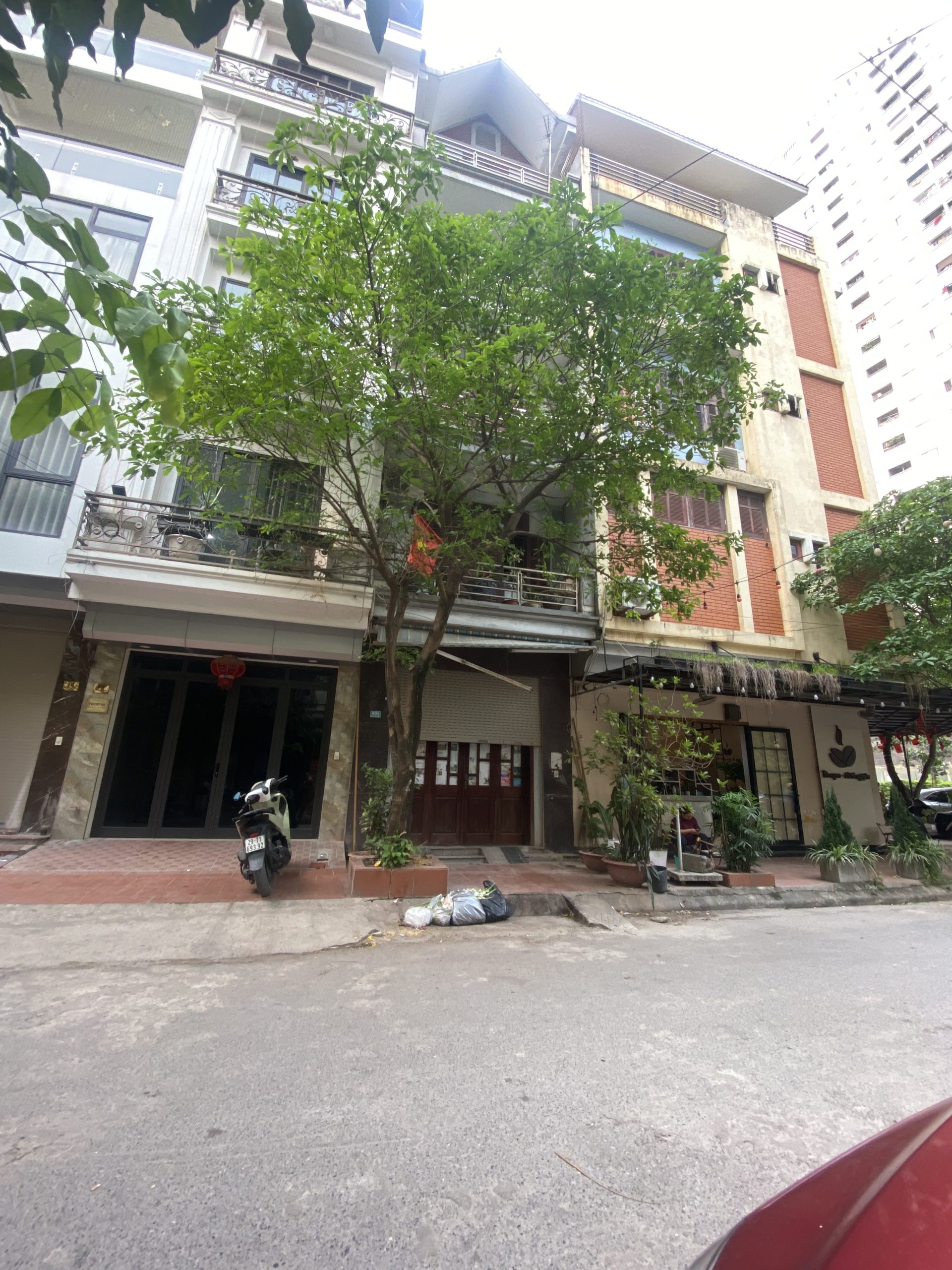 Bán nhà phô ngô thị nhậm , hà đông , kinh doanh .