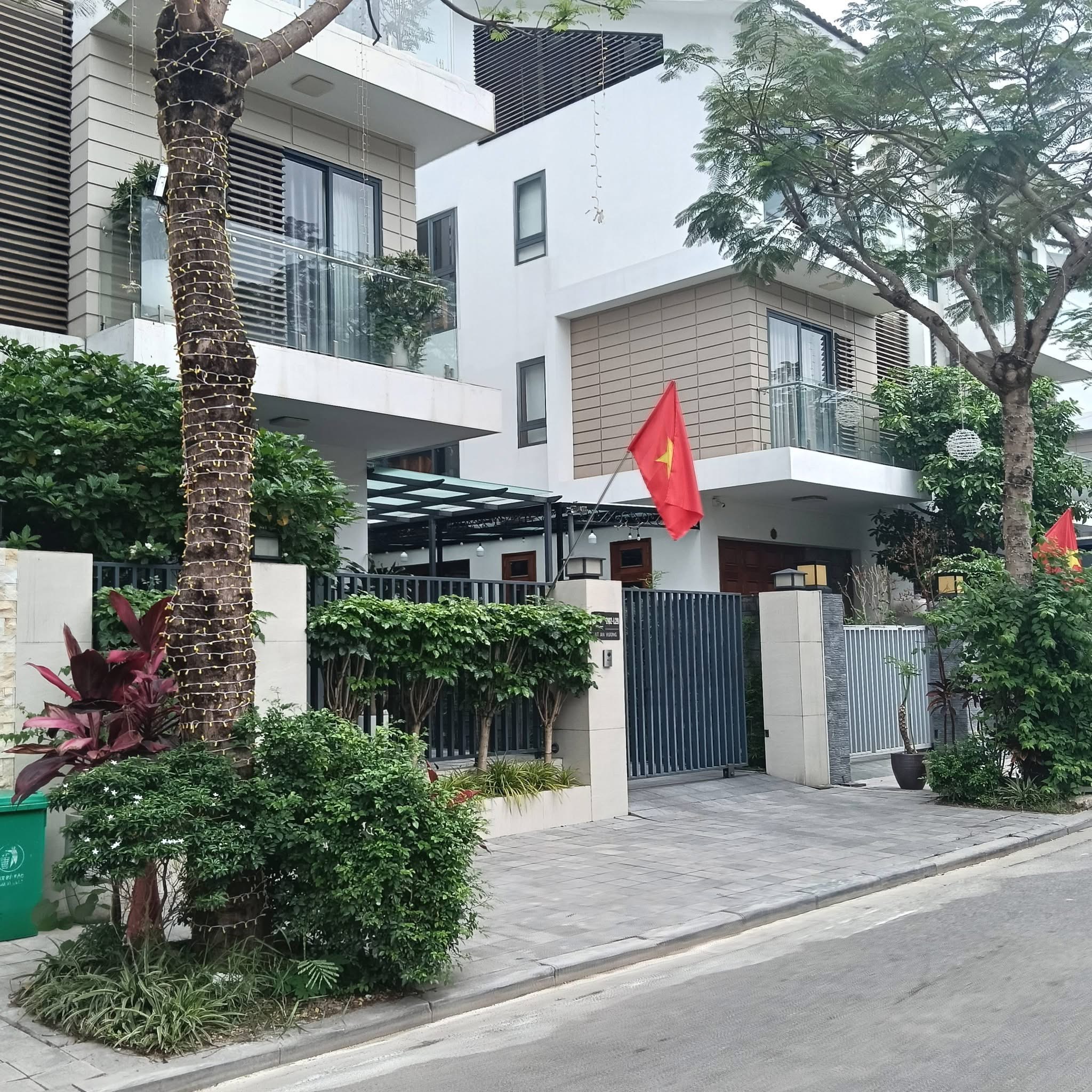 BT MẶT ĐƯỜNG ĐÔI KĐT DƯƠNG NỘI - VƯỜN HOA THIÊN VĂN HỌC - KĐT DƯƠNG NỘI