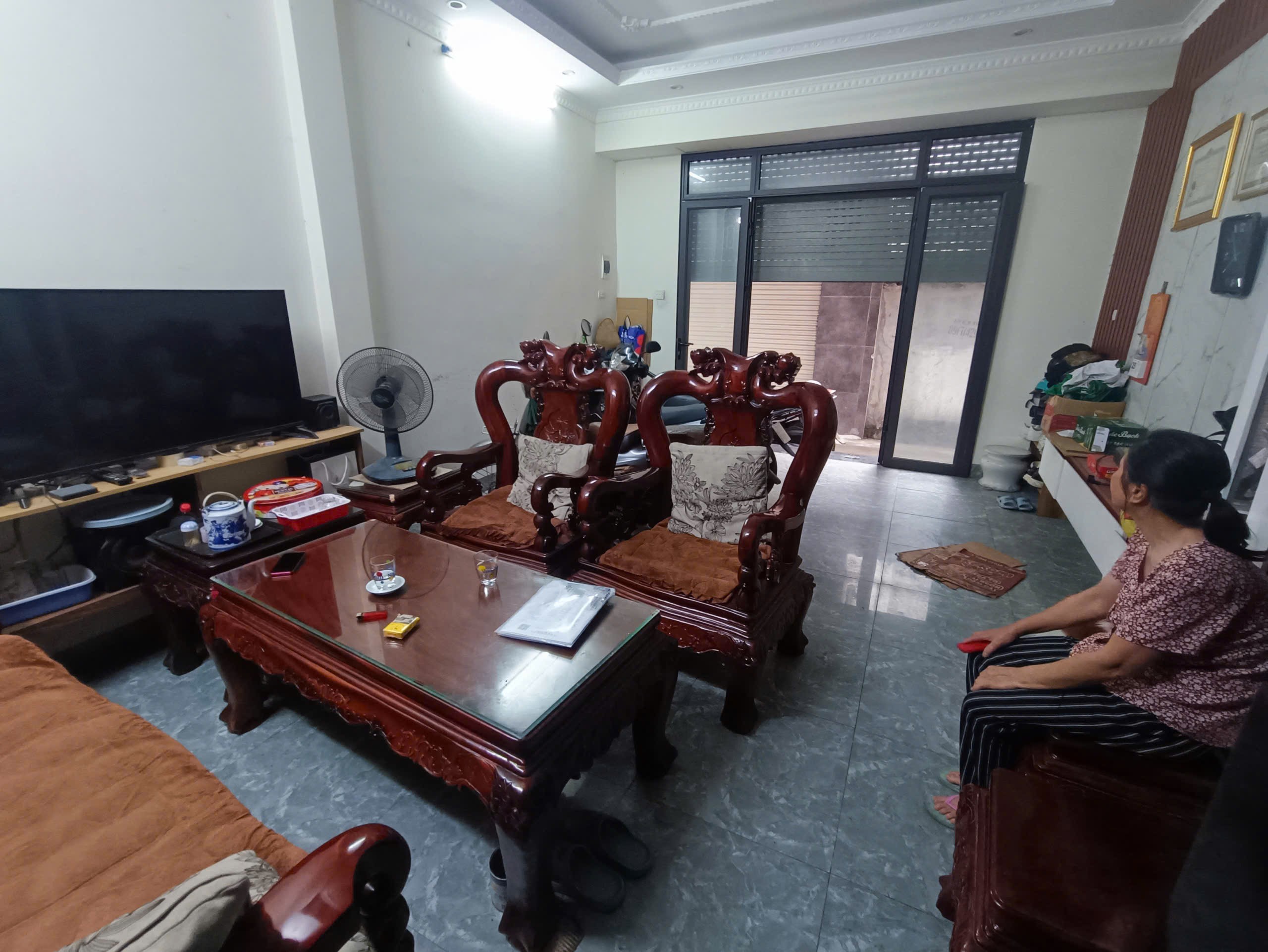 VĨNH TUY - MẶT PHỐ - 7 TẦNG THANG MÁY - MẶT TIỀN KHỦNG - KINH DOANH - ĐẦU TƯ - 85 M² 45 TỶ ,,