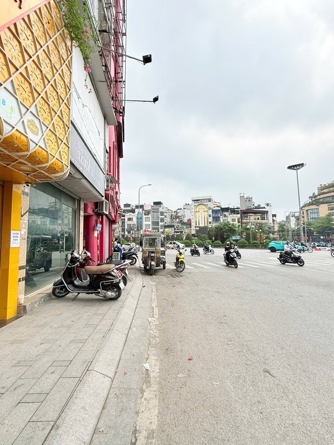 SIÊU PHẨM MẶT PHỐ XÃ ĐÀN – NGÃ 5 Ô CHỢ DỪA – LÔ GÓC – — DÒNG TIỀN ỔN ĐỊNH 48TR/THÁNG 26/30 M