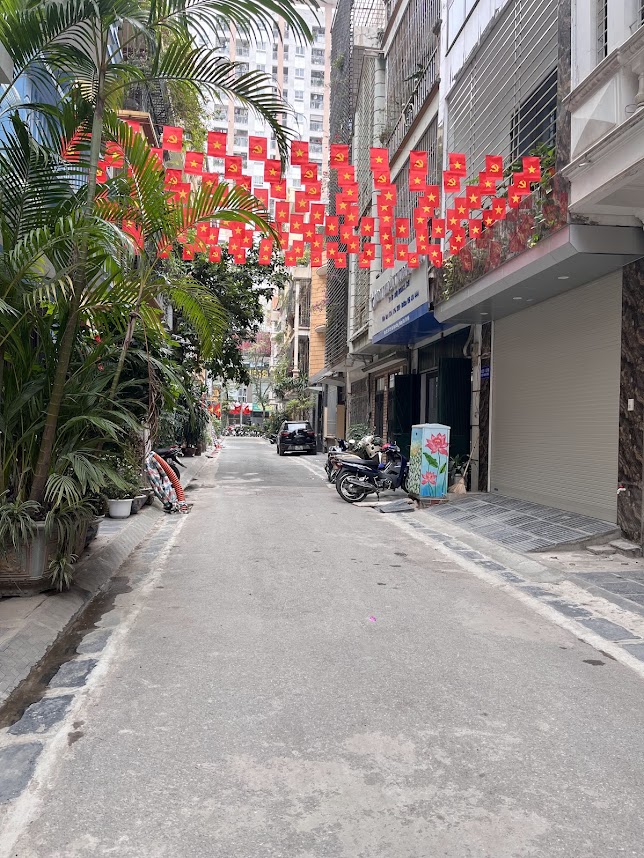 Bán nhà phân lô 76m² mặt tiền 5m phố Lạc Trung, Hai Bà Trưng – Gara 2 ô tô, gần Minh Khai