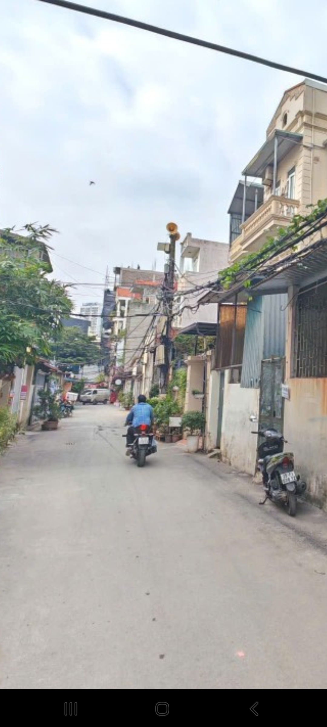 VÕ CHÍ CÔNG - Ô TÔ TRÁNH -KINH DOANH - NGÕ THÔNG TỨ TUNG - VỊ TRÍ CỰC ĐẸP - DIỆN TÍCH RỘNG - SỔ ĐỎ ĐẸP DT 60M X 4T MT 4.5M GIÁ 18.7 TỶ ,,