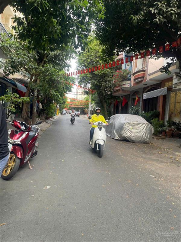Bán nhà hẻm 192 Nguyễn Oanh đang cho thuê 20tr/th giá: 11.9 tỷ