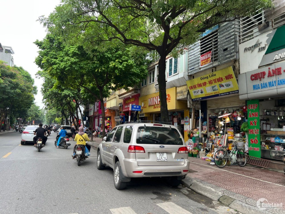 Bán nhà mặt phố Ngọc Lâm 30 tỷ, 85m2, MT 5m vuông văn, 2 mặt thoáng