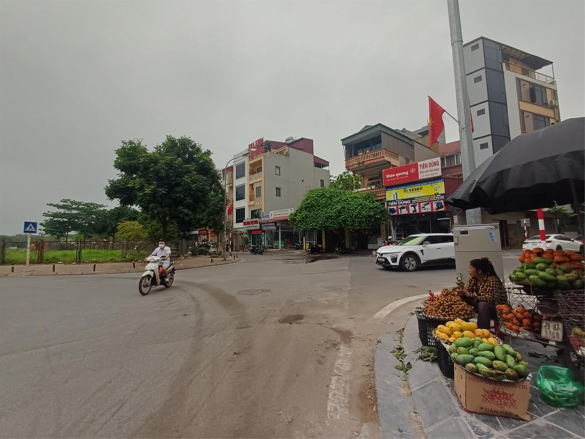 BÁN NHÀ PHÚC LỢI - NỘI THẤT ĐẸP Ở SƯỚNG - MT RỘNG SÁNG THOÁNG - Ô TÔ GẦN HƠN 6 TỶ