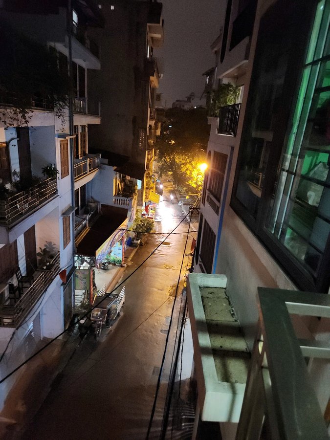 SIÊU PHẨM THANG MÁY – Ô TÔ TRÁNH – VỊ TRÍ TUYỆT ĐỈNH HAI BÀ TRƯNG!