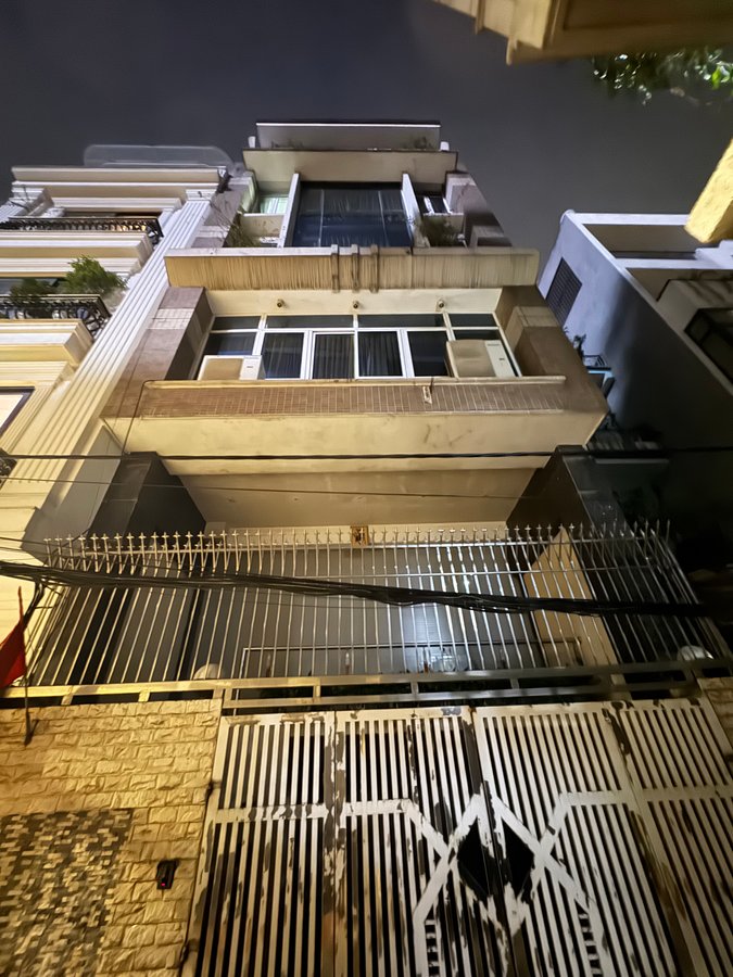 SIÊU PHẨM 7 TẦNG THANG MÁY Ô TÔ TRÁNH HOÀNG MINH ĐẠO