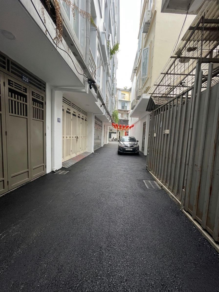 BÁN NHÀ PHÂN LÔ THÁI THỊNH,Ô TÔ 7 CHỖ VÀO NHÀ,78M,5 TẦNG,SẴN Ô CHỜ THANG MÁY,NHỈNH 18 TỶ