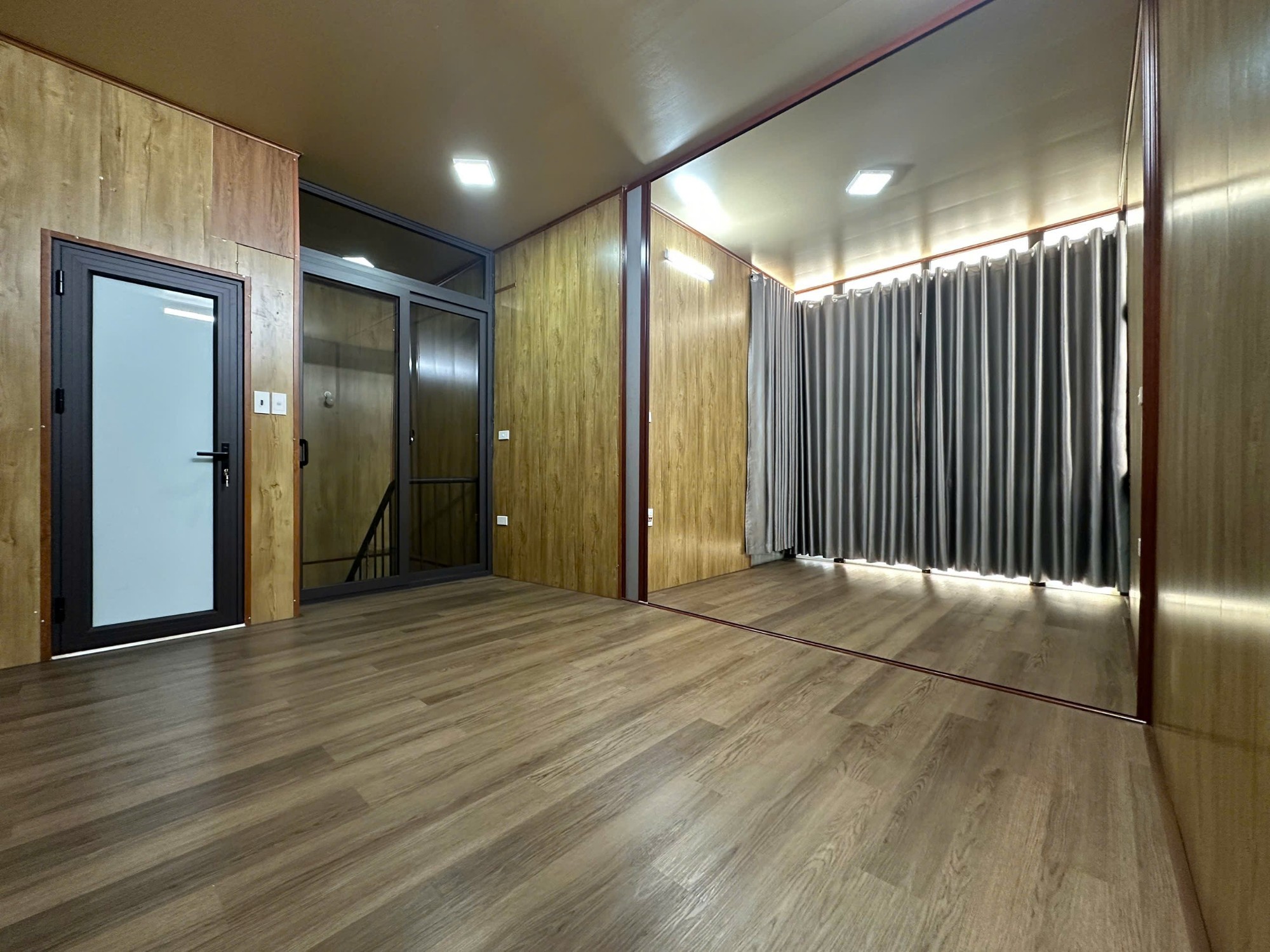 Bán nhà Nguyễn Xiển, Thanh Trì, 22m2 nhà đẹp, giá 1.88 tỷ, căn rẻ đẹp hiếm có