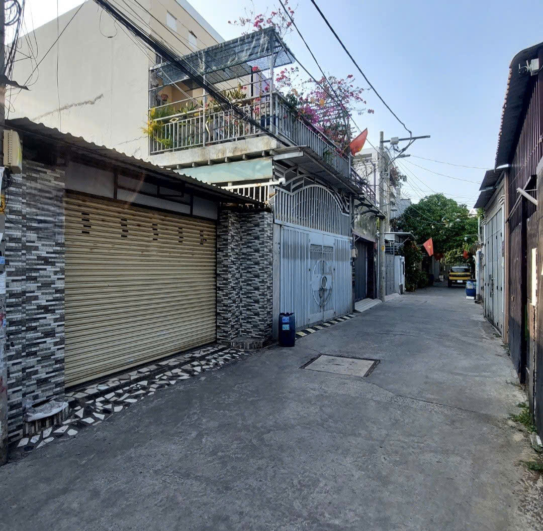 Bán nhà HXH - Đường số 6, quận 9, TPHCM. Thuận tiện ở và kinh doanh. Giá chỉ 11.5 tỷ