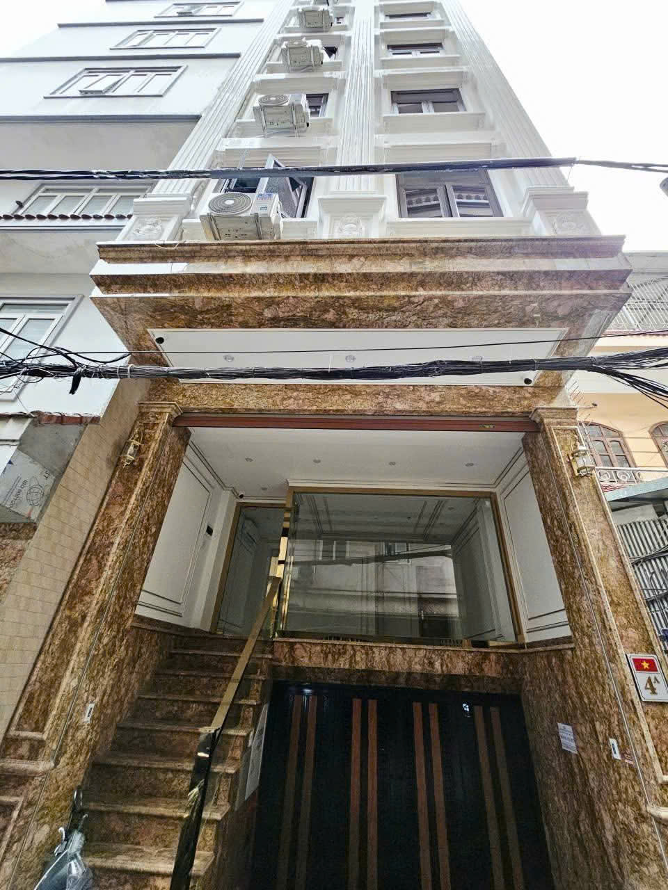 TÒA CĂN HỘ DỊCH VỤ NGUYỄN KHÁNH TOÀN – LÔ GÓC, 70M2, 9 TẦNG 1 HẦM