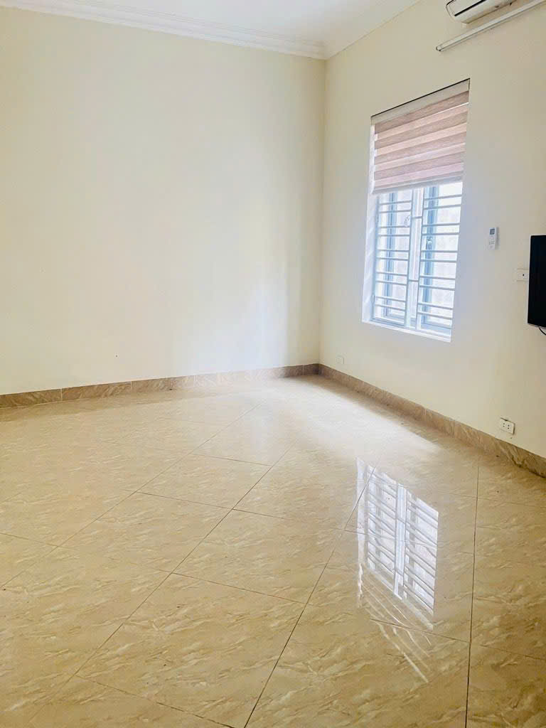 Bán nhà tập thể tam trinh nguyên bản 120M ô tô đỗ cầu thang hoàng mai