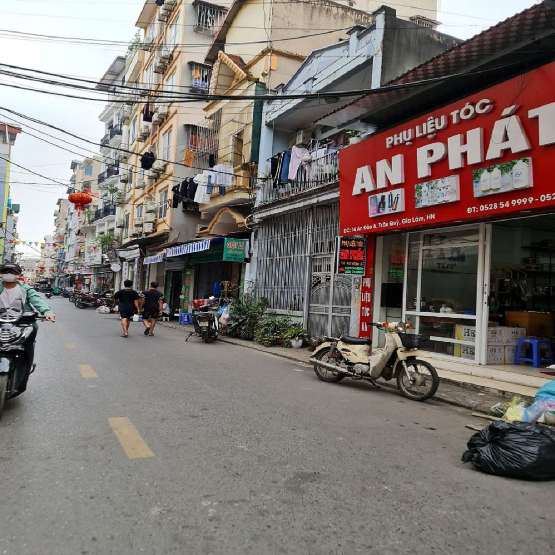 61m2 ô tô tránh tại Trâu Quỳ, Gia Lâm, cạnh Học viện Nông nghiệp mà chỉ 8 tỷ x. Lh 0989894845