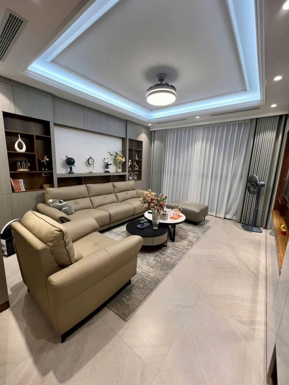 BÁN NHÀ HOÀNG QUỐC VIỆT, 86M2, 4 TẦNG, Ô TÔ TRÁNH, 2 THOÁNG, GIÁ 25 TỶ