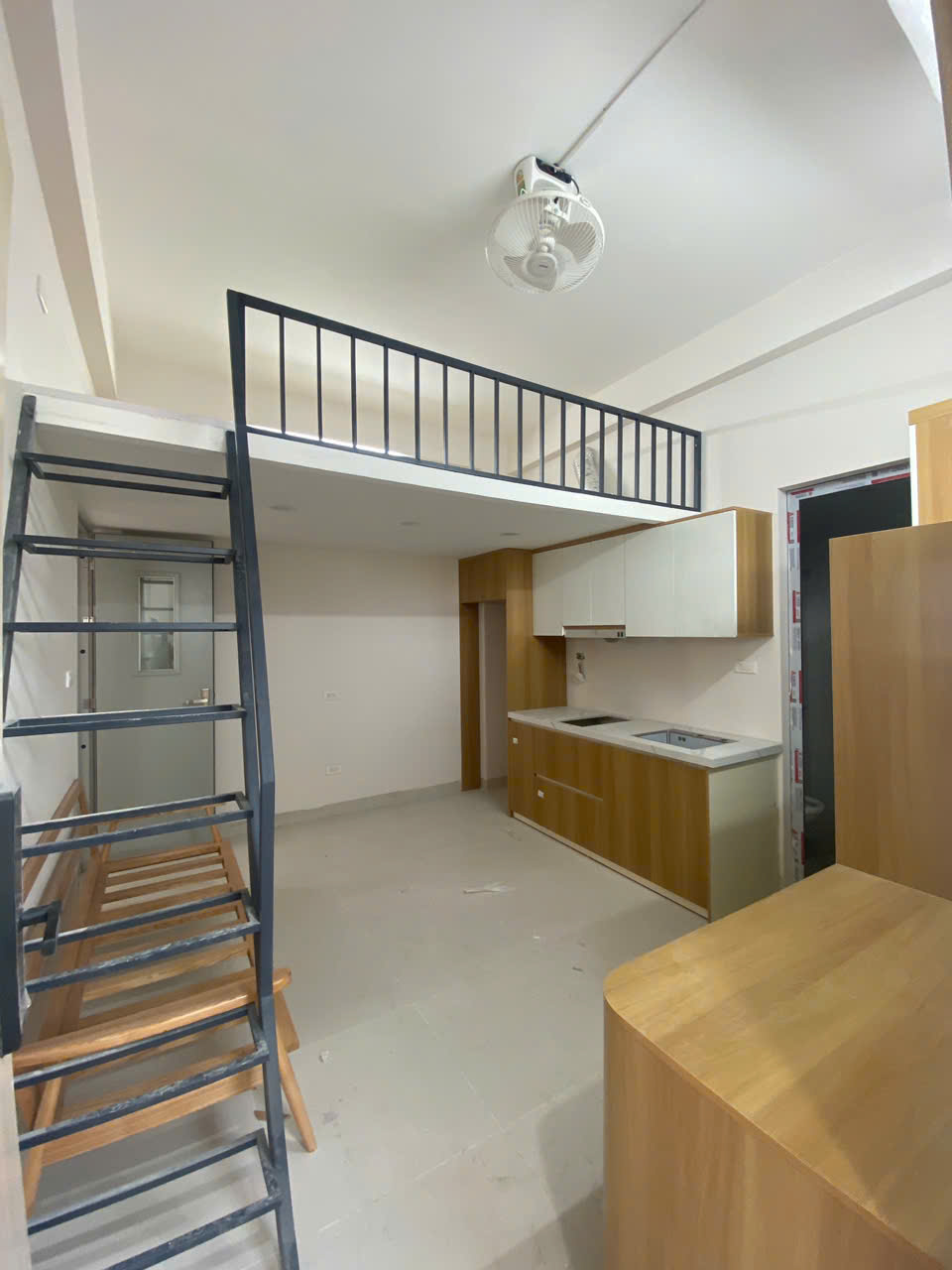 CHO THUÊ STUDIO TRÂU QUỲ – MỚI 100% – FULL NỘI THẤT – CHỈ TỪ 4.5TR
