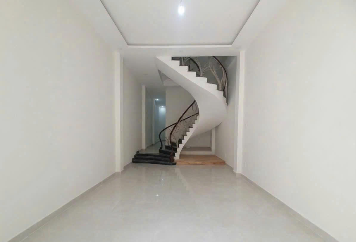 BÁN NHÀ HẺM XE HƠI THÍCH MINH NGUYỆT – P2 – TÂN BÌNH