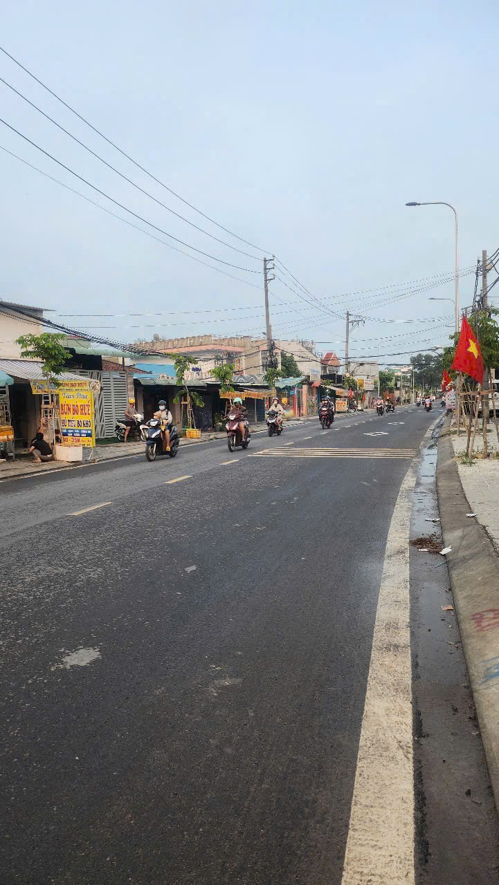 XƯỞNG MẶT TIỀN PHẠM THỊ GIÂY – 8x36 – TRỆT LẦU – DÒNG TIỀN SẴN – CHỈ 20 TỶ