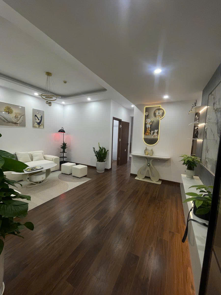 BÁN CĂN HỘ CHUNG CƯ NGÕ 61 HOÀNG CẦU – VIEW HỒ – DÂN TRÍ CAO – DT 65m2 GIÁ 11 TỶ
