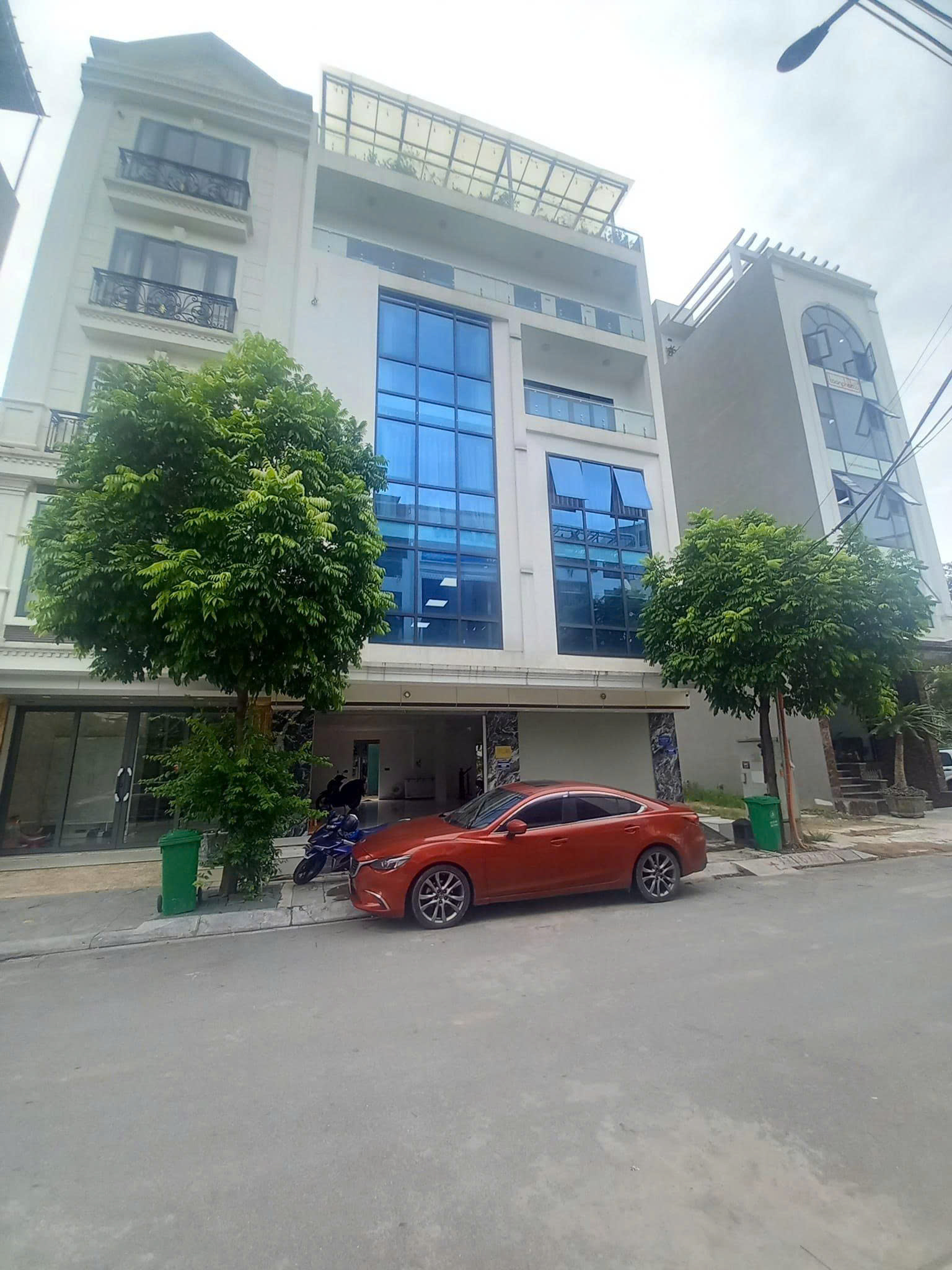 CHO THUÊ TÒA NHÀ VĂN PHÒNG TẠI HOÈ THỊ, XUÂN PHƯƠNG, NAM TỪ LIÊM, HÀ NỘI