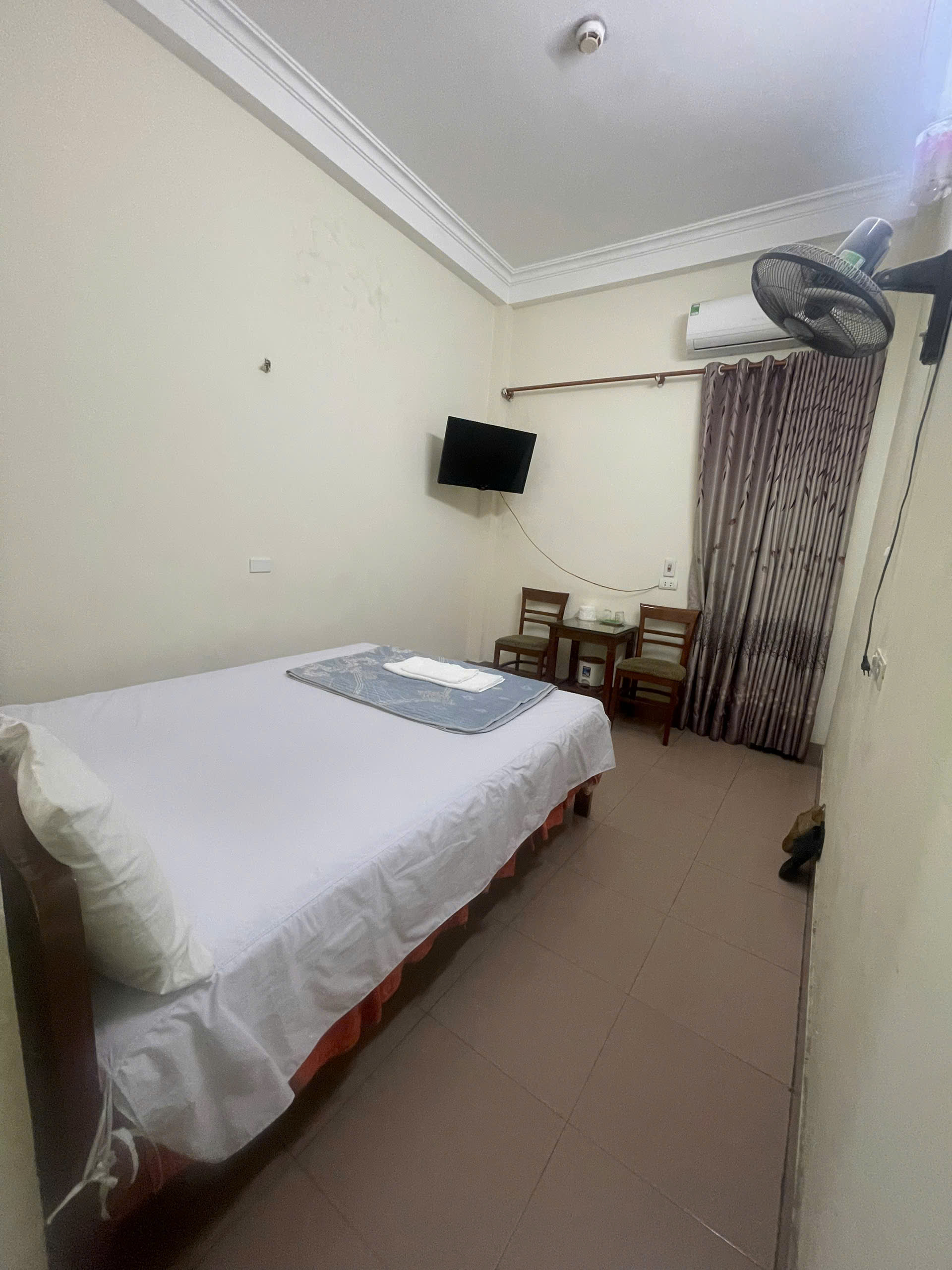 CHÍNH CHỦ CHO THUÊ HOẶC SANG LẠI NHÀ NGHỈ – TRỌ 5 TẦNG KHU VỰC PHÙNG KHOANG, PHƯỜNG TRUNG VĂN, QUẬN NAM TỪ LIÊM, HÀ NỘI