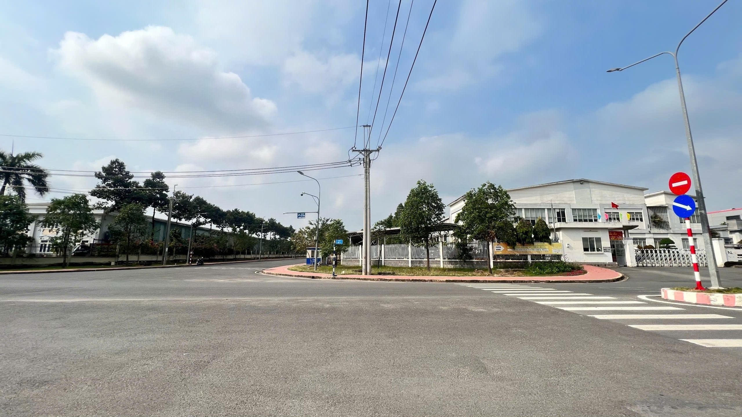 D151 Sẵn Sổ cần chuyển nhượng quỹ đất sản xuất công nghiệp. thu hút nhiều DN FDI