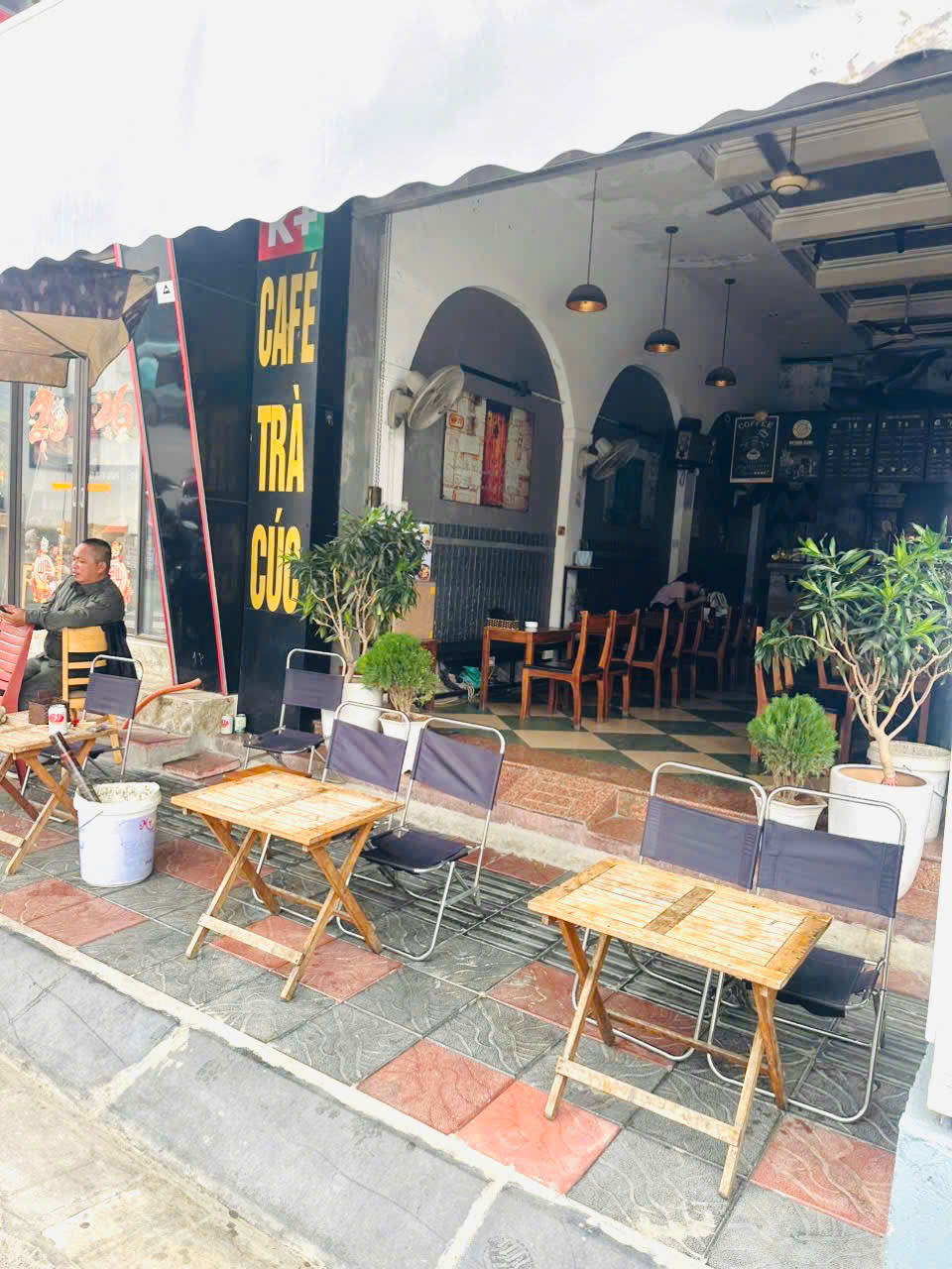 DO THAY ĐỔI CÔNG VIỆC, MÌNH CẦN SANG NHƯỢNG LẠI QUÁN VIP COFFEE TẠI SỐ 10A LÊ LỢI, PHƯỜNG MÁY TƠ, QUẬN NGÔ QUYỀN, HẢI
