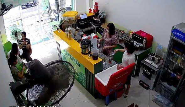 Vì lý do không có thời gian quản lý, mình cần sang nhượng lại quán Trà Bí Đao Cát Tiên 181 XUÂN THUỶ