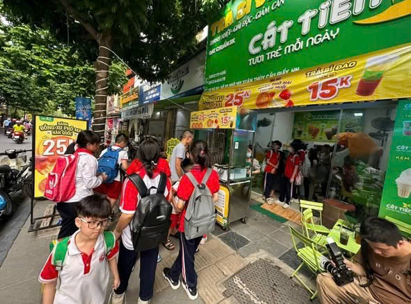 SANG NHƯỢNG QUÁN TRÀ BÍ ĐAO CÁT TIÊN - 181 XUÂN THUỶ vào tiếp quản là có doanh thu ngay, không cần sửa chữa hay setup