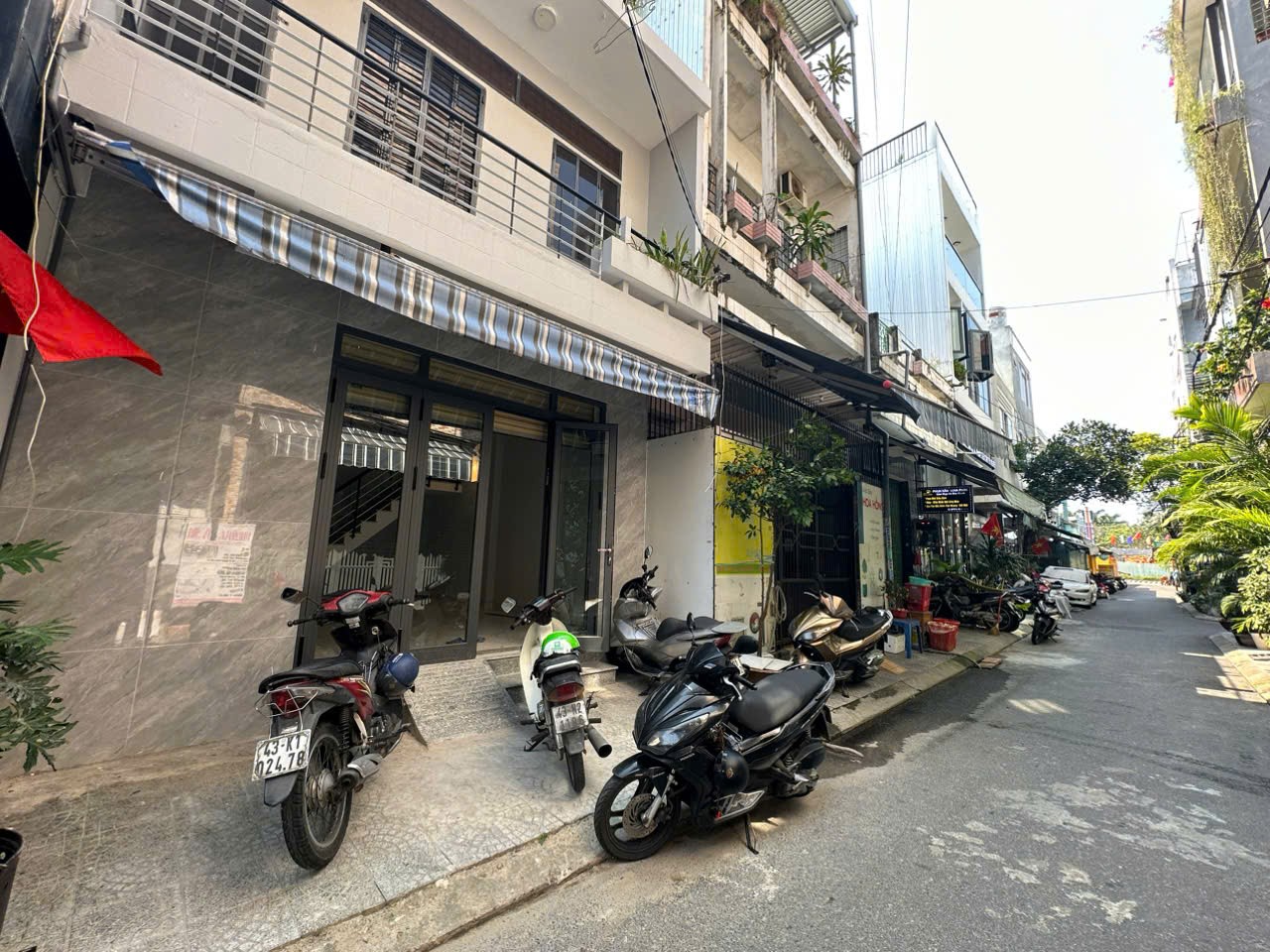 NHÀ ĐẸP- GIÁ TỐT CHÍNH CHỦ CẦN BÁN NHANH CĂN NHÀ tại quận Thanh Khê, TP Đà Nẵng