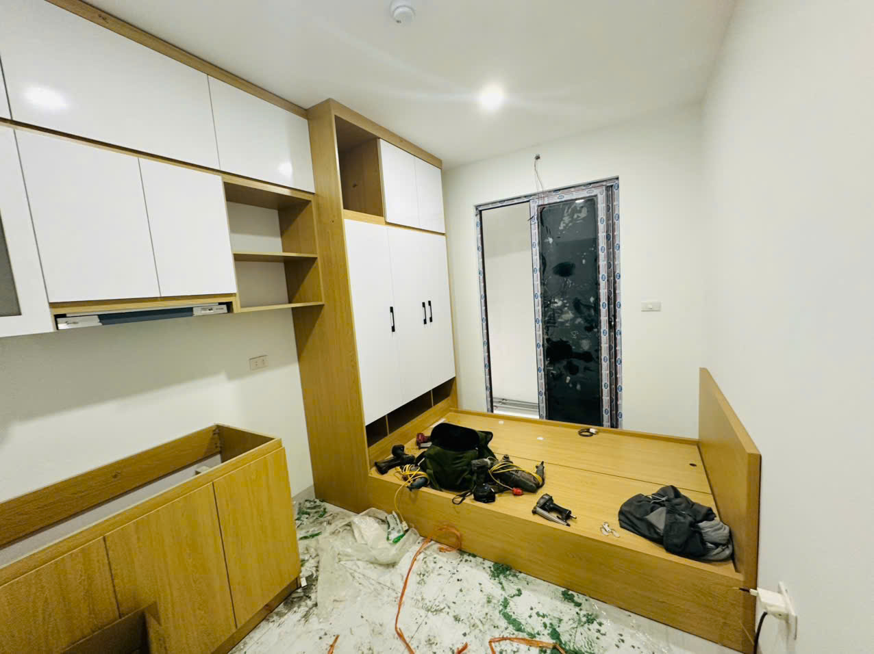 CCMN TĂNG THIẾT GIÁP – MỚI TINH – THANG MÁY – DÒNG TIỀN 70TR/THÁNG Giá: 17.5 tỉ.