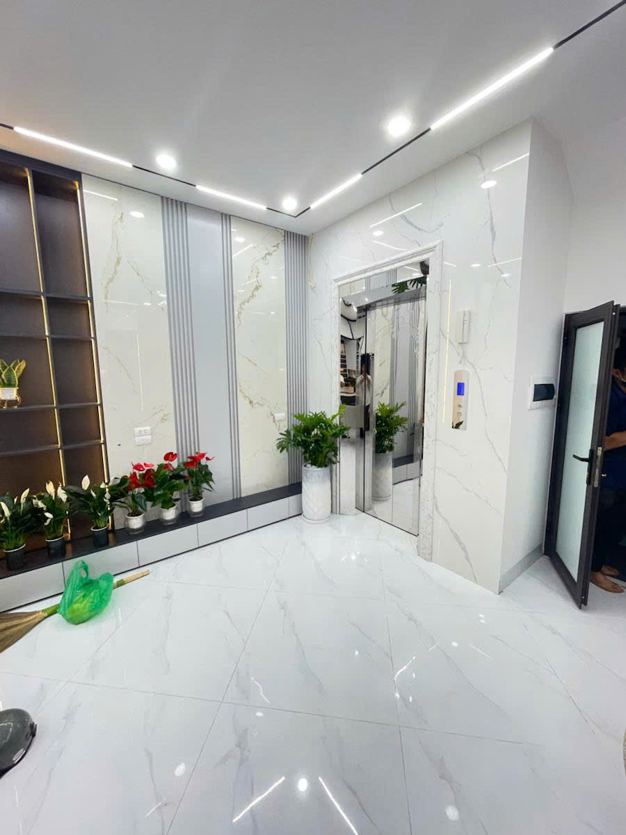 BÁN CĂN HỘ GOLDEN LAND – TÒA C, 275 NGUYỄN TRÃI | 112M² | 3PN | FULL NỘI THẤT | GIÁ 10 TỶ