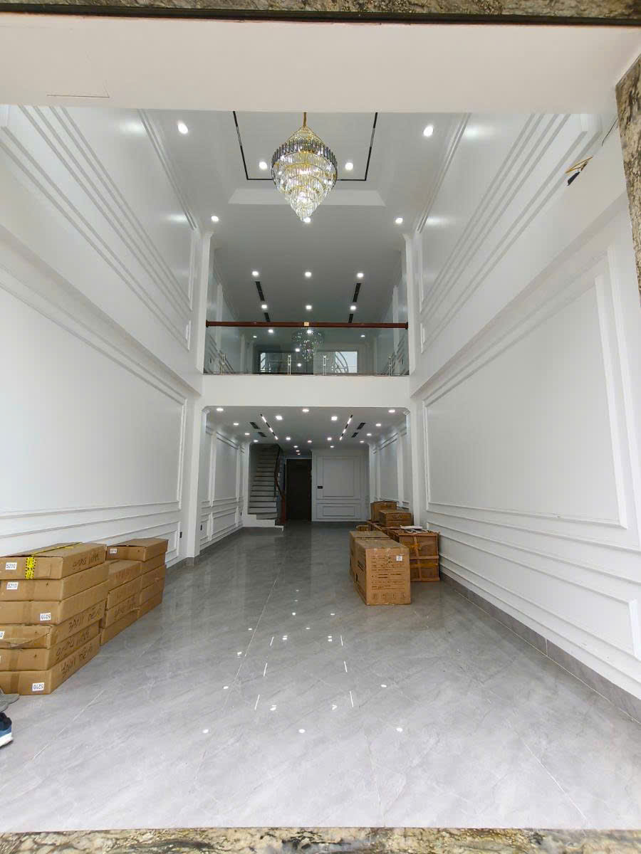 BÁN NHÀ MẶT PHỐ ĐẶNG DUNG – BA ĐÌNH | 34M² | 6 TẦNG | LÔ GÓC 2 THOÁNG | GIÁ 42 TỶ