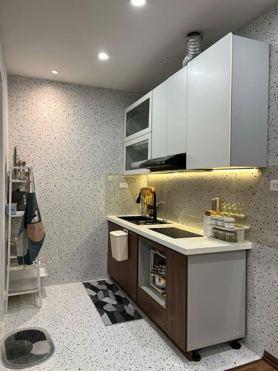 BÁN NHÀ MẶT PHỐ YÊN LÃNG | KINH DOANH SẦM UẤT | 33M² | 5 TẦNG | GIÁ 35 TỶ – ĐỐNG ĐA