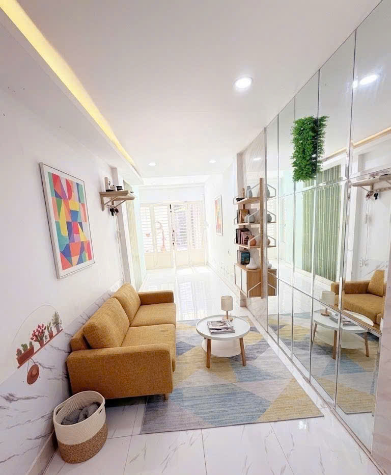 Bán nhà Hoàng Diệu – QUẬN PHÚ NHUẬN – 3 x 12m (35 m2) - 2 Tầng - 4.3 tỷ