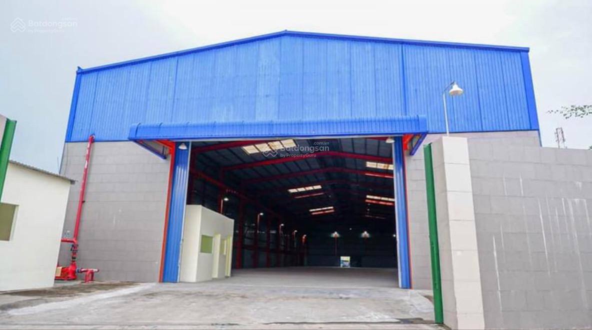 Cho thuê nhà xưởng 550m2 tại Nguyễn Ảnh Thủ - Q12. Xe container đỗ cửa