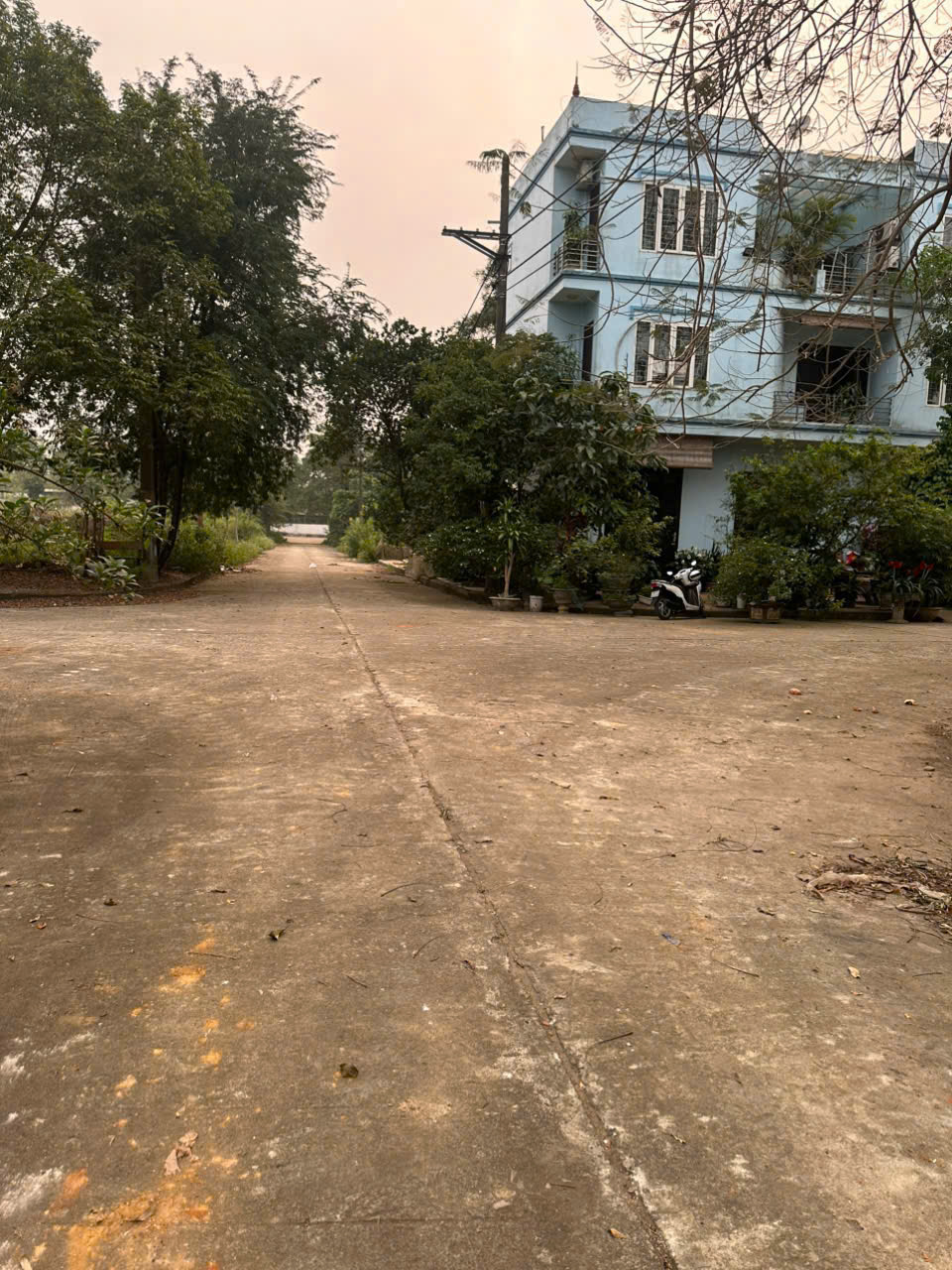 Chủ cần tiền cho con du học - Bán gấp đất TĐC Linh Sơn (Thạch Thất) - Vị trí đẹp - Giá cực tốt